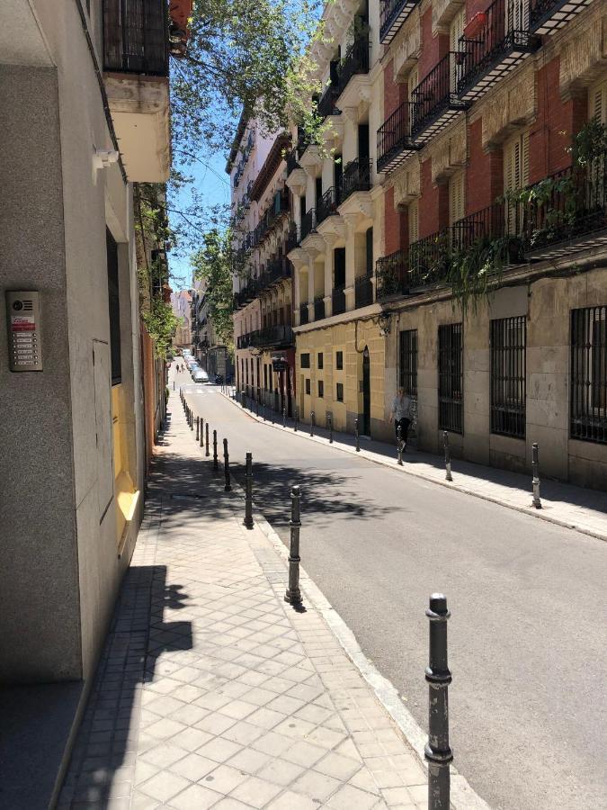 Brand NEW Studio Centro Histórico, La Latina - Plaza Mayor Madrid Exterior foto